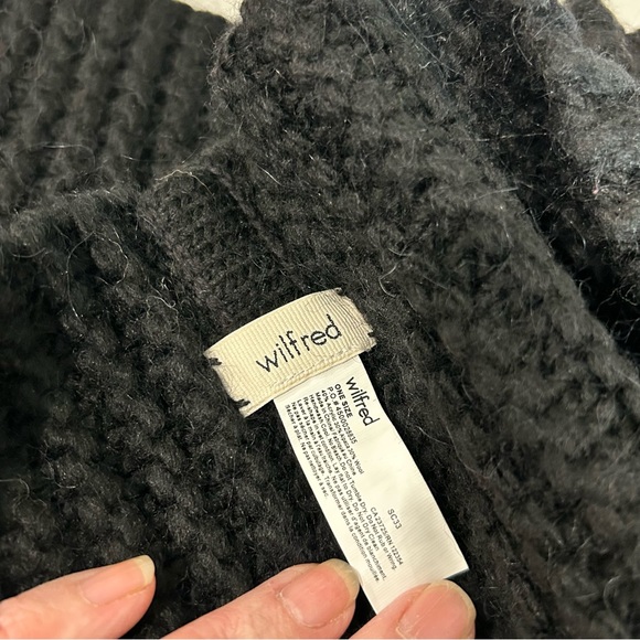 Wilfred Alpaca Blend Infinity Scarf - Picture 13 of 13